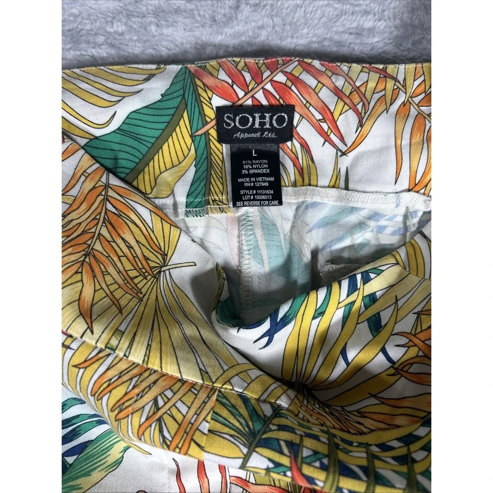 Soho Apparel Womens Pants Ankle Tropical Stretch‎ Tapered Pull On Large Resort